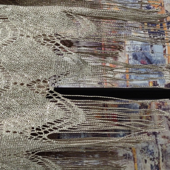 Chico's Scalloped Fringe Top - Picture 6 of 12